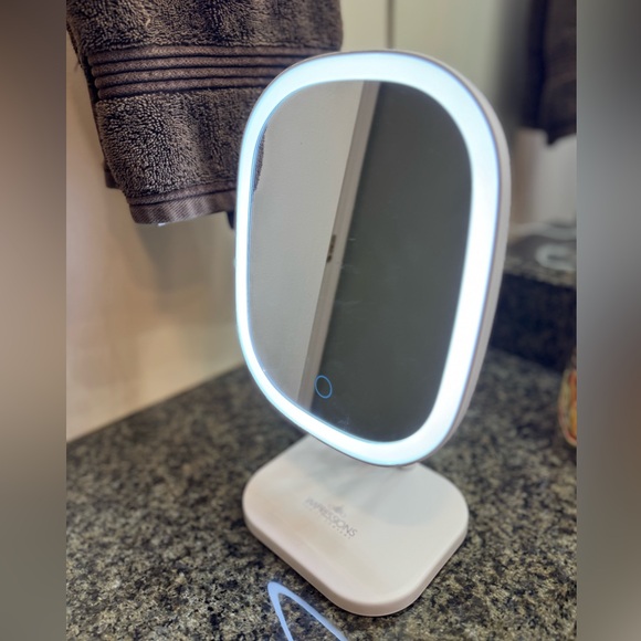 Illuminated Vanity Mirror with Touch Control - Picture 6 of 6